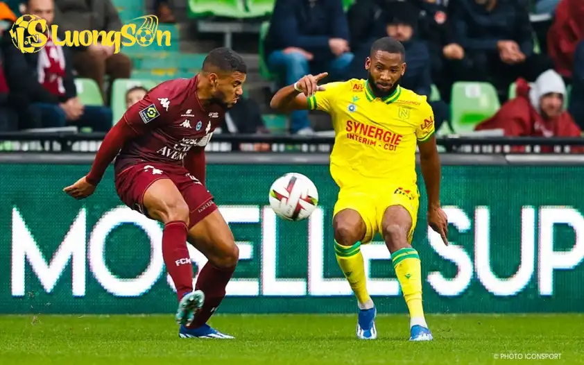 Trận đấu giữa Metz và Angers sẽ rất hấp dẫn. (Ảnh: Internet)