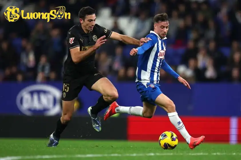 Trận đấu giữa Espanyol và Valencia sẽ khó phân thắng bại.
