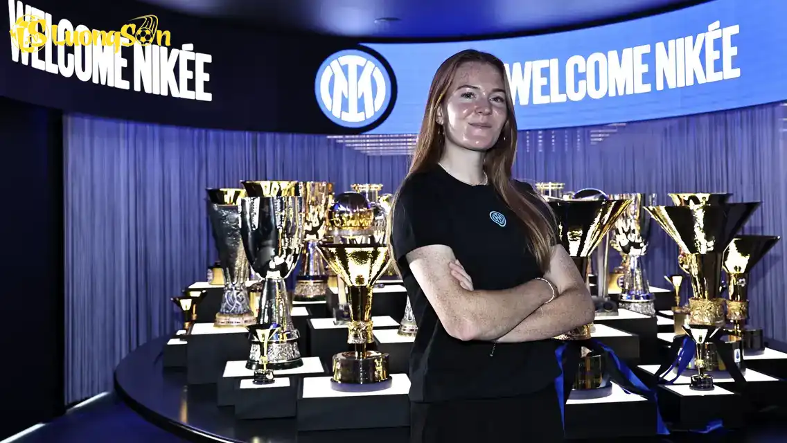Nikee Diana van Dijk chính thức gia nhập Inter Milan (Ảnh: CLB)