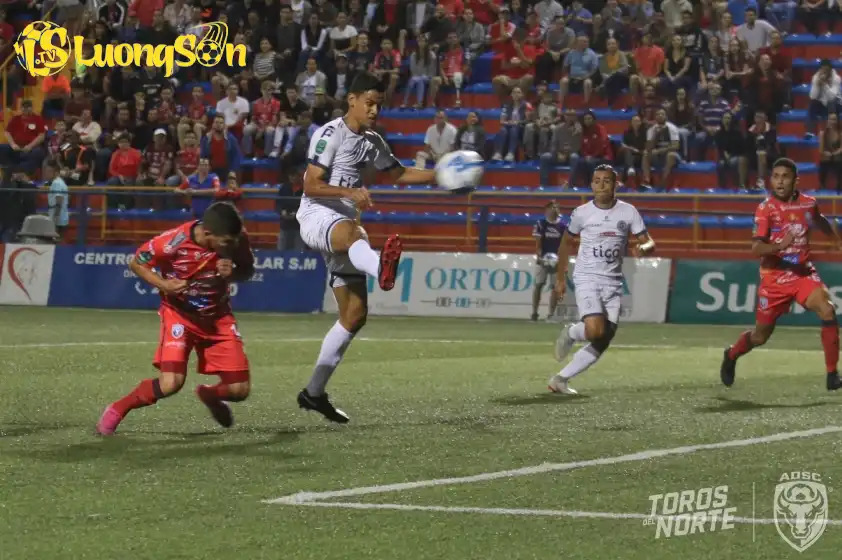 Cả hai đội đều đang chìm đắm ở cuối BXH.