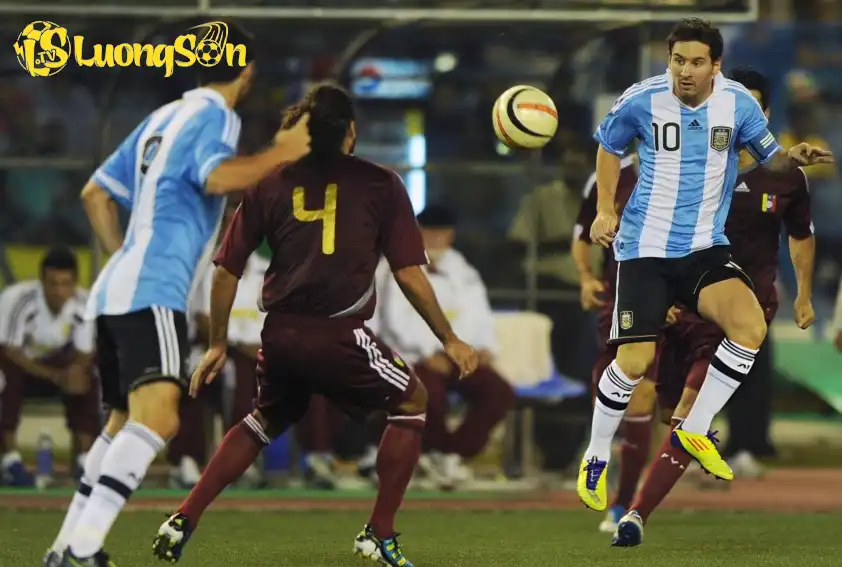 Messi từng thi đấu tại Ấn Độ vào năm 2011 Messi từng thi đấu tại Ấn Độ vào năm 2011