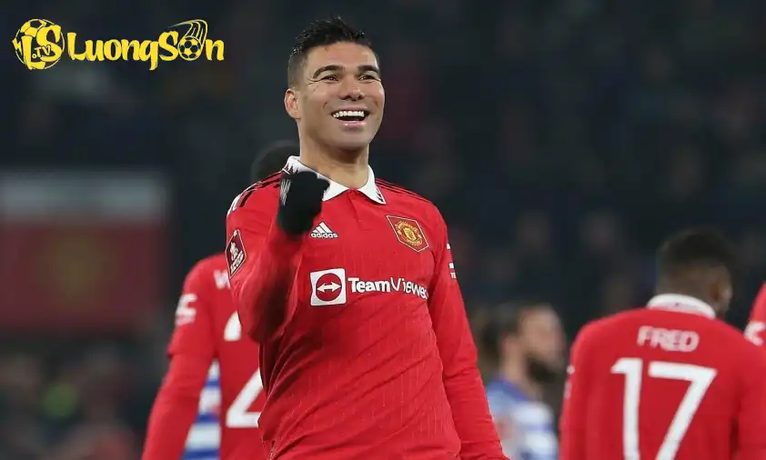 Casemiro đang hồi sinh mạnh mẽ dưới thời HLV Ruben Amorim, trở lại vị thế trụ cột nơi tuyến giữa